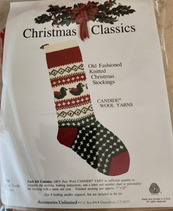 Christmas Stocking Knitting Kit - Two Turtle Doves - Image 2