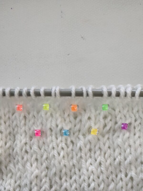 Luminous Finish 6/0 Seed Bead Kit - Image 5